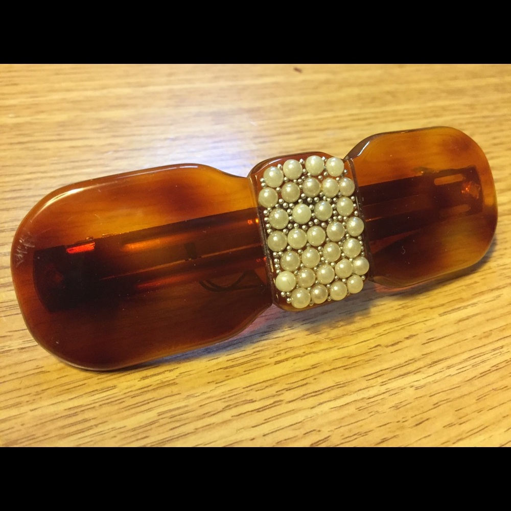 Francois Huchard 80s Style bow clip—made in France